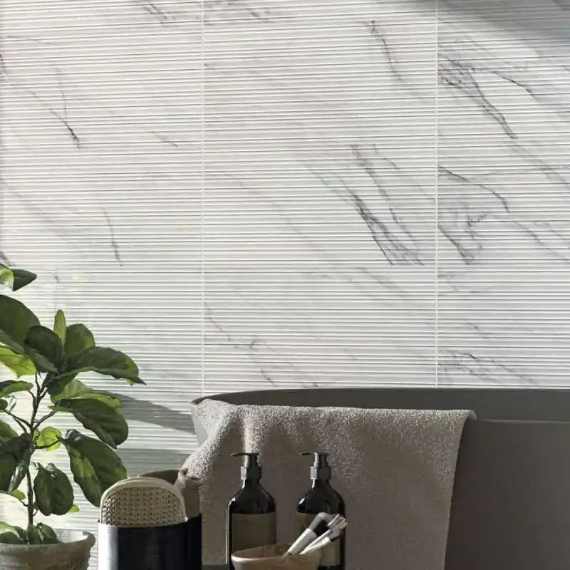 Pas Cher Carrelage mur intérieur aspect marbre Caspio Doma white brillant 30x60 cm