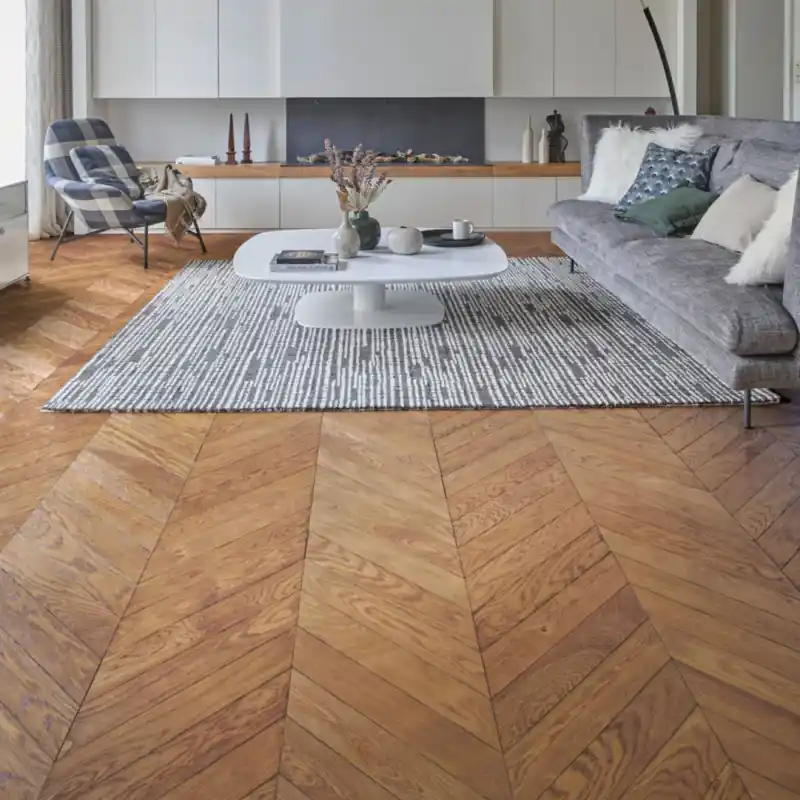Parquet massif Point de Hongrie Rivoli vernis mat 14x90 cm Jusqu'à Épuisement Des Stocks