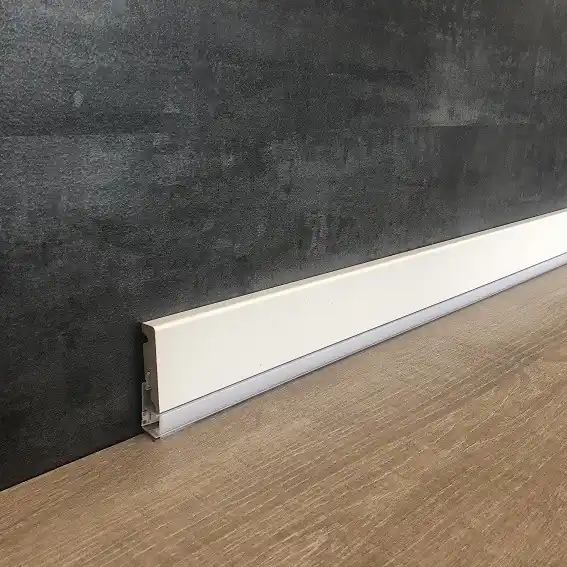 Offre Limitée plinthe lumineuse 15 x 73 mm mélaminé blanc