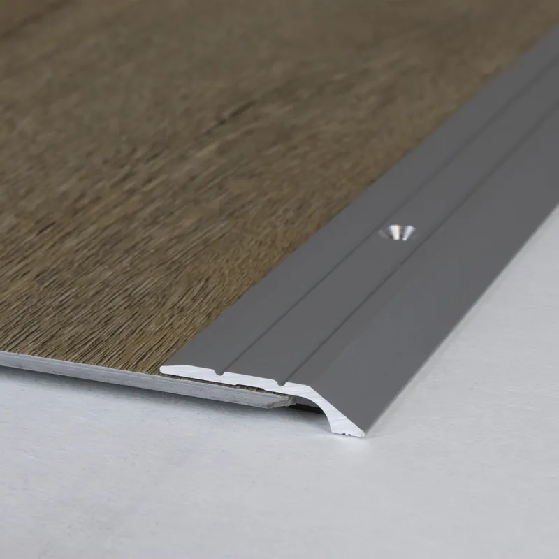 Soldes Profilé de finition épaisseur 4.5 mm aluminium anodisé à visser