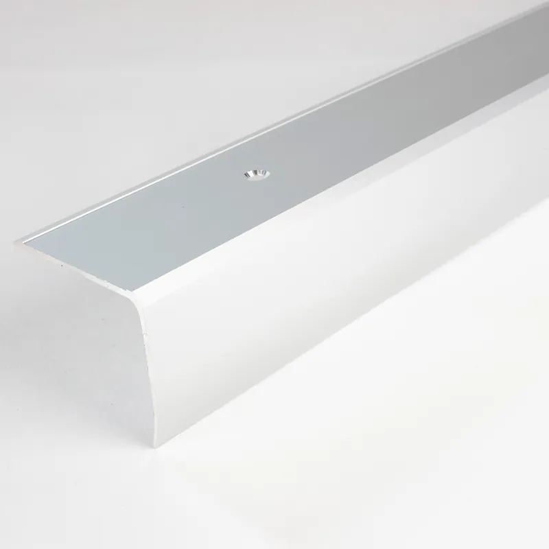 Prix Réduit Cornière nez de marche 50 x 43 mm pour insert antidérapant aluminium anodisé type 374