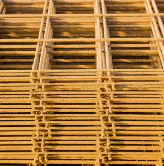 Offre Du Jour TREILLIS SOUDE BRICOLEUR PB2 2M40X1M20 MAILLE 15X15 FIL 3,5