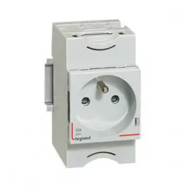 Prise de courant Modulaire 10/16A 250V 2P+T à eclipse, Legrand 004280 Achetez Aujourd'hui